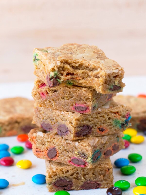 How To Make Brown Butter Blondies With M&M’s