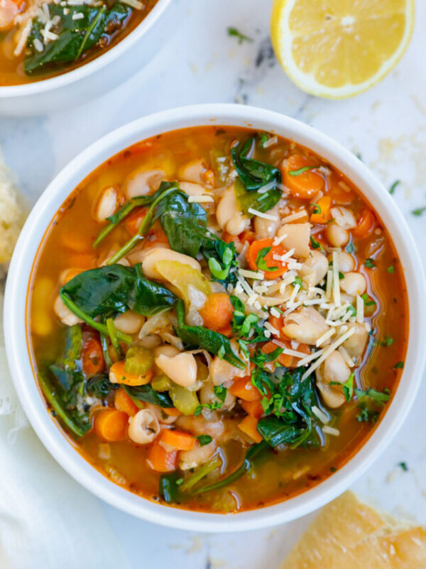 Tuscan white bean soup in a bowl.