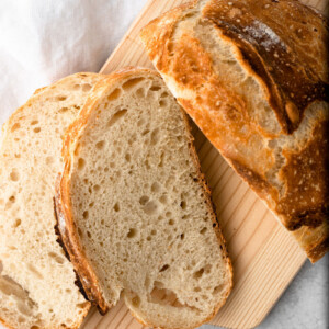 No knead artisan bread sliced opened.