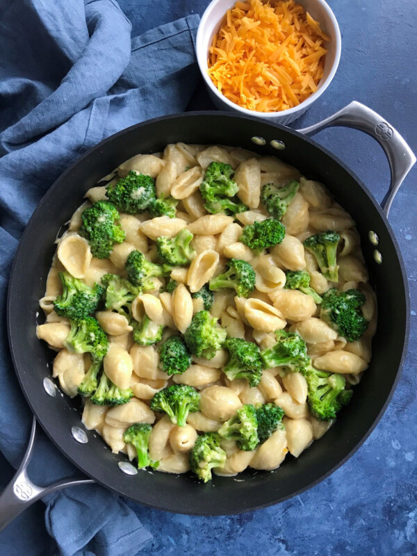 Creamy Broccoli Mac N' Cheese