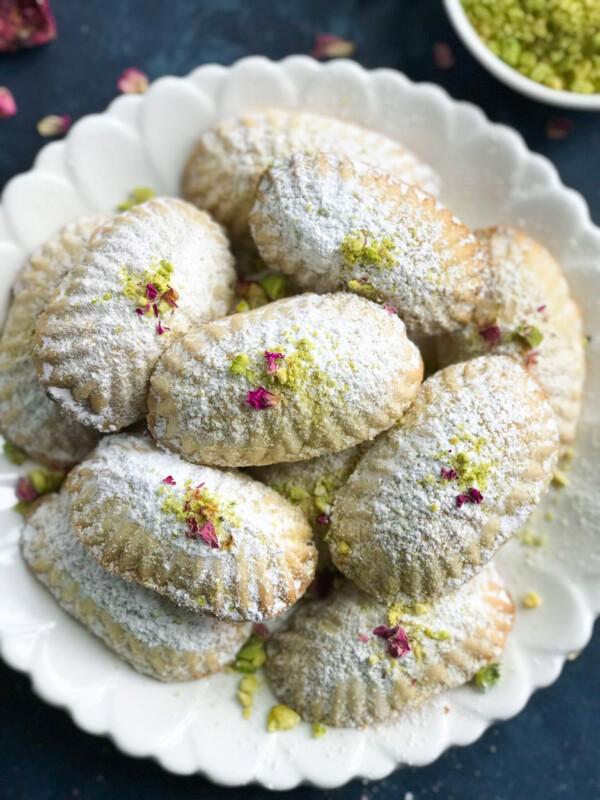 Pistashio Maamoul Cookies