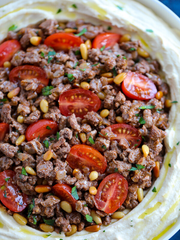 Lebanese Hummus with Spiced Meat