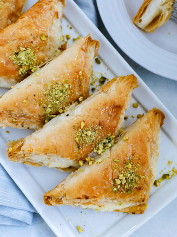 Crunchy, dreamy, sweet and absolutely DELICIOUS Lebanese Shaabiyat