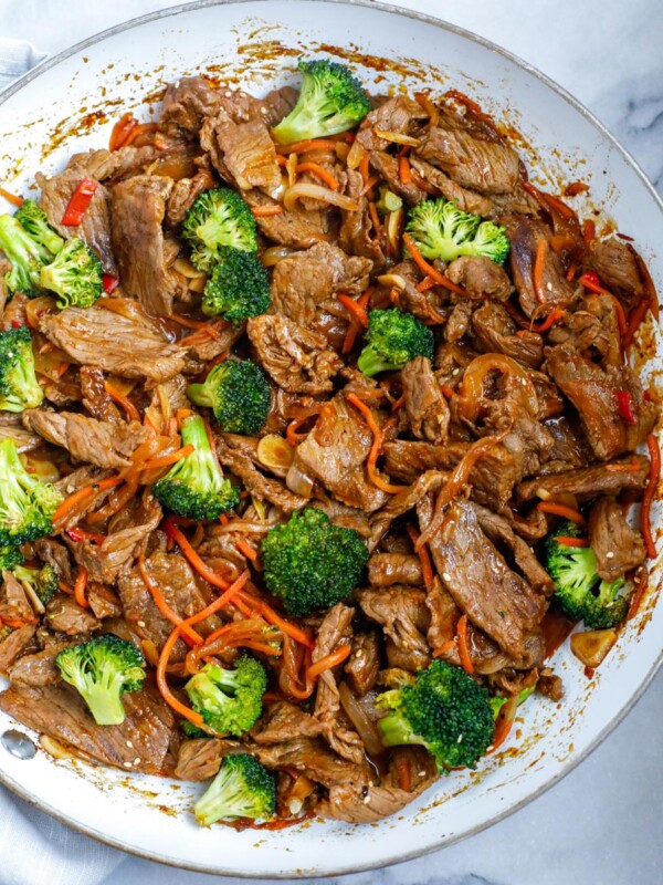 Beef and Broccoli Stir Fry in a bowl