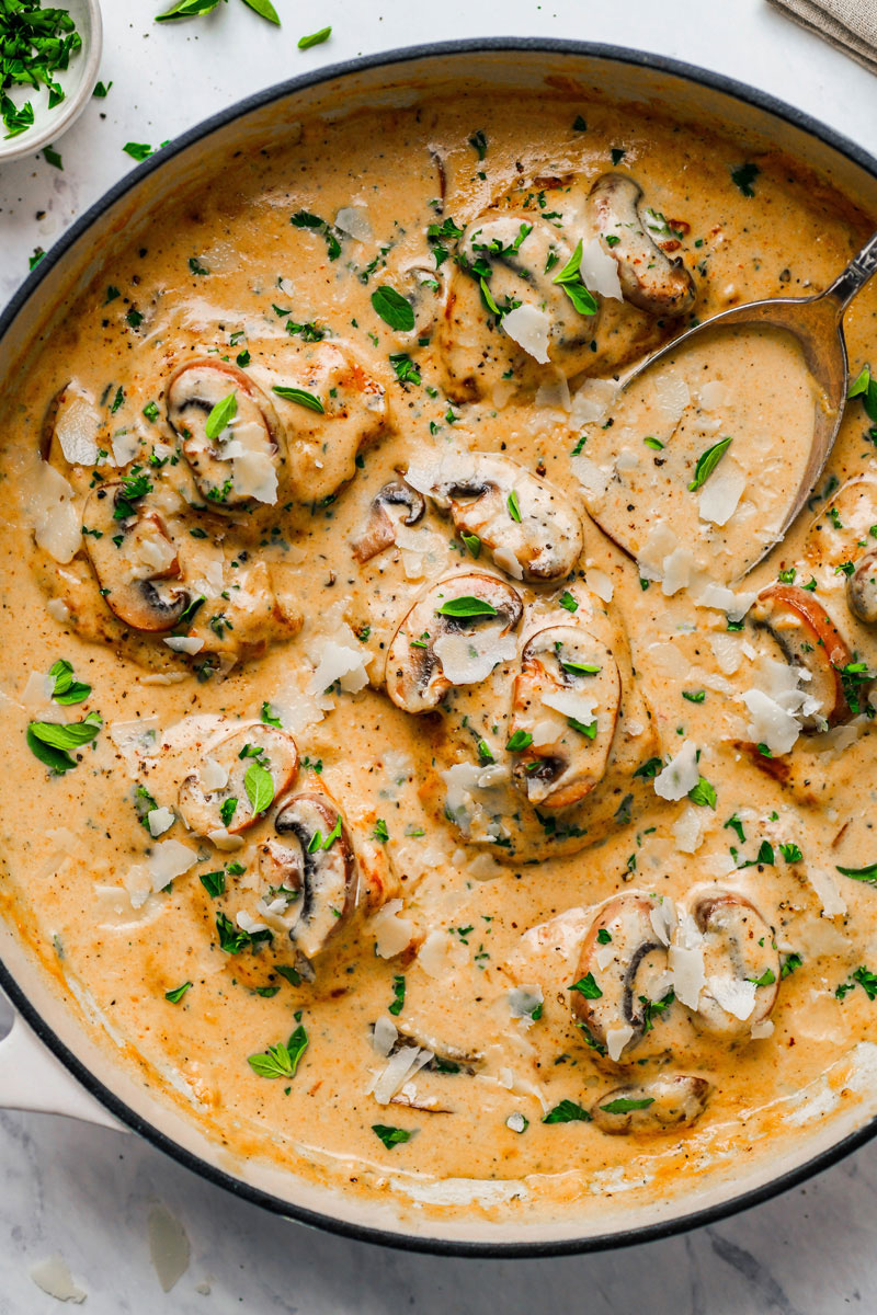 Creamy Mushroom Chicken Thighs – Cookin' with Mima