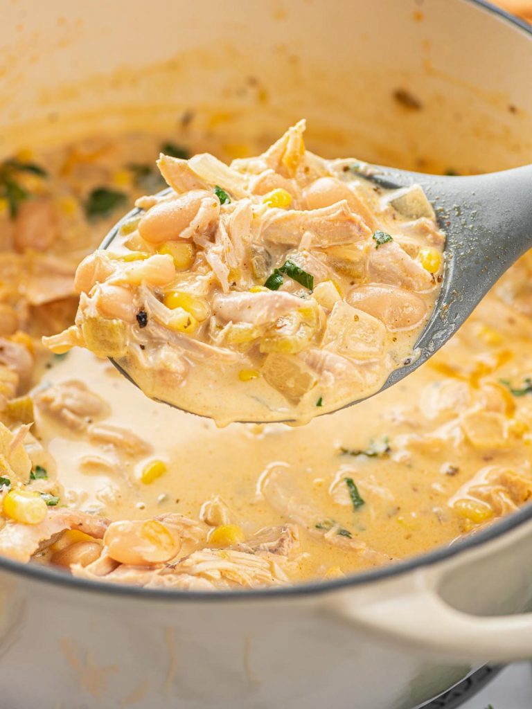 THE BEST Easy Creamy White Chicken Chili Recipe – Cookin' with Mima