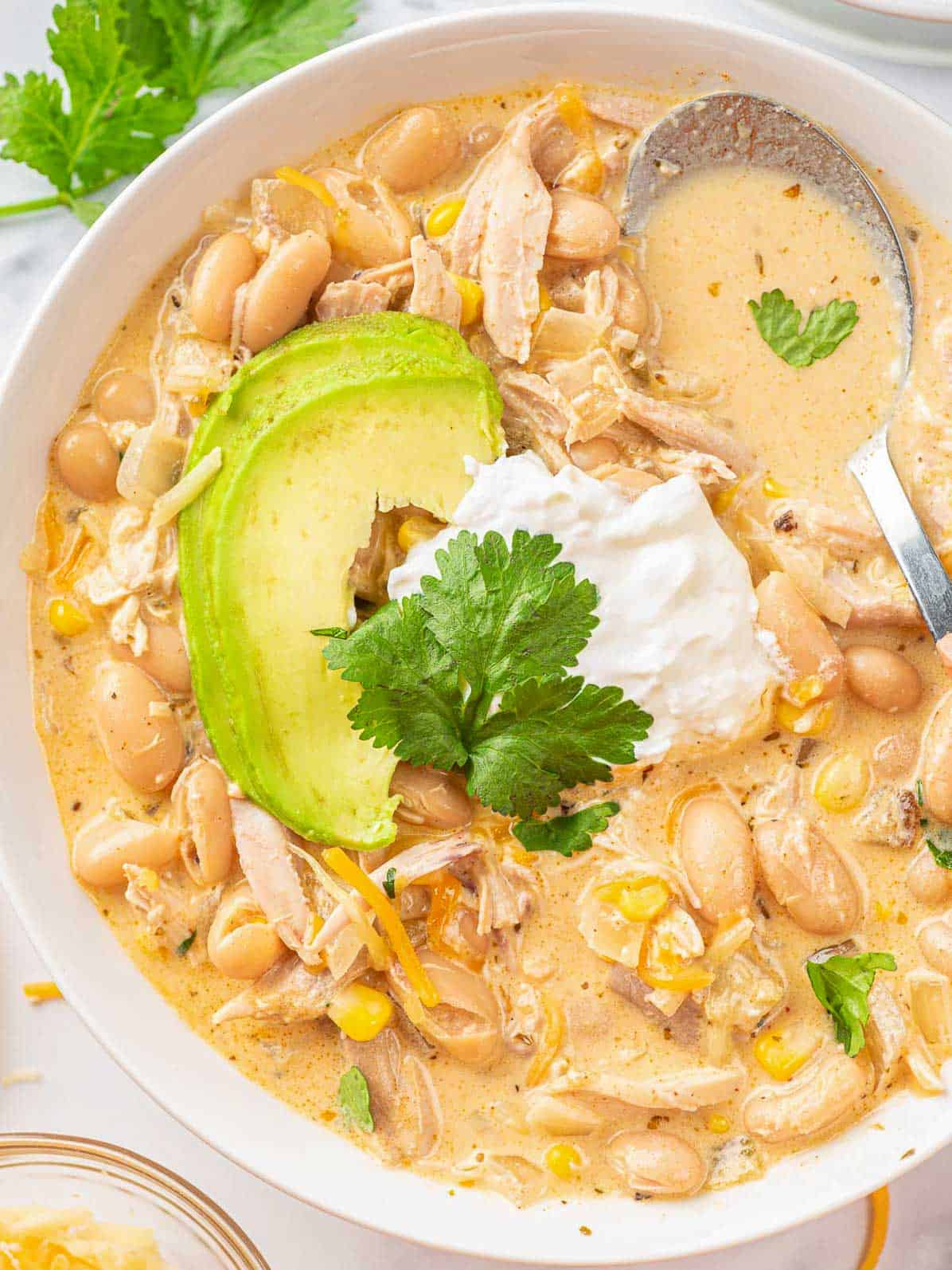 https://www.cookinwithmima.com/wp-content/uploads/2021/09/Easy-White-Chicken-Chili-Recipe.jpg