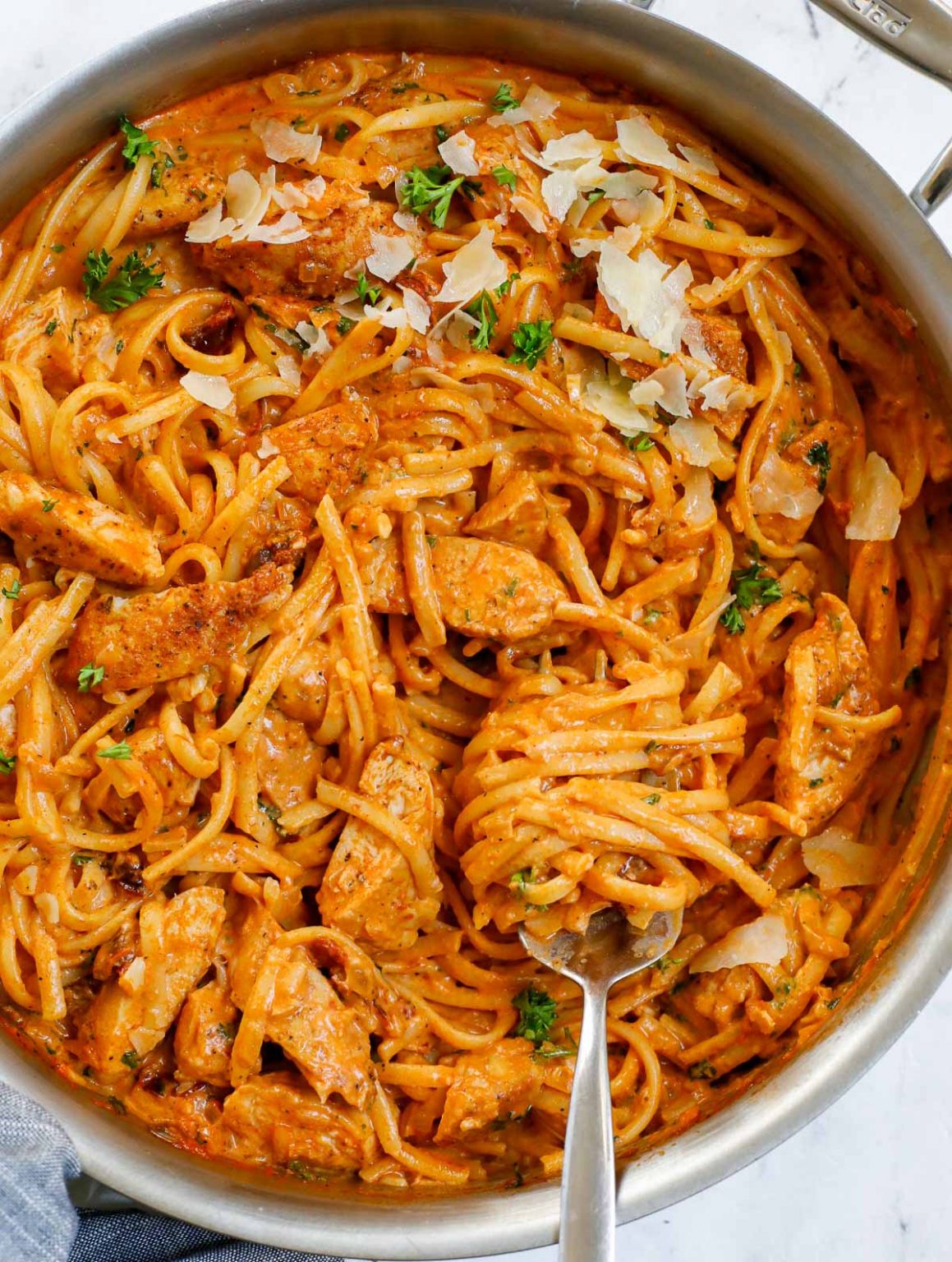 Creamy Spicy Chicken Pasta – Cookin' with Mima