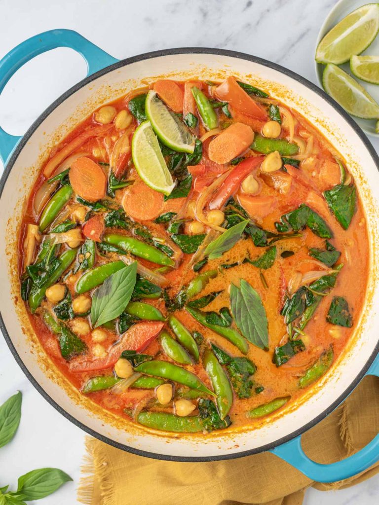 Easy Red Thai Vegan Curry Cookin With Mima