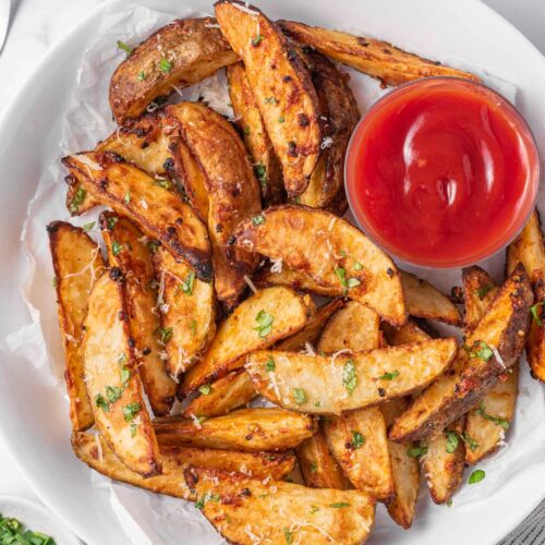 Easy and Crispy Air Fryer Potato Wedges – Cookin' with Mima